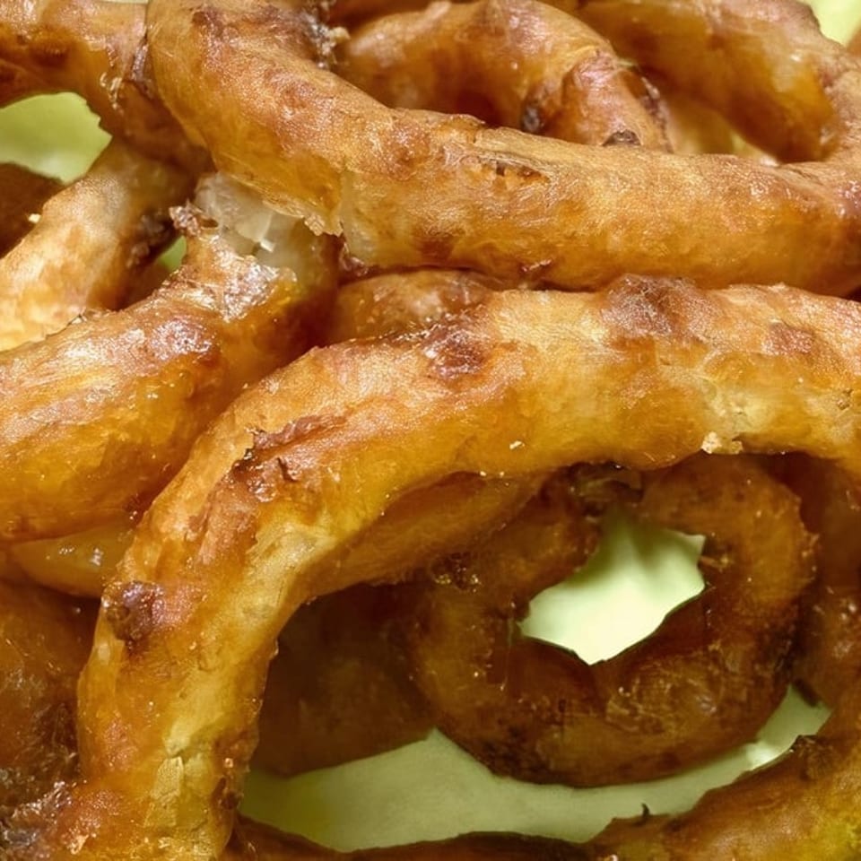 Savor Our Onion Rings