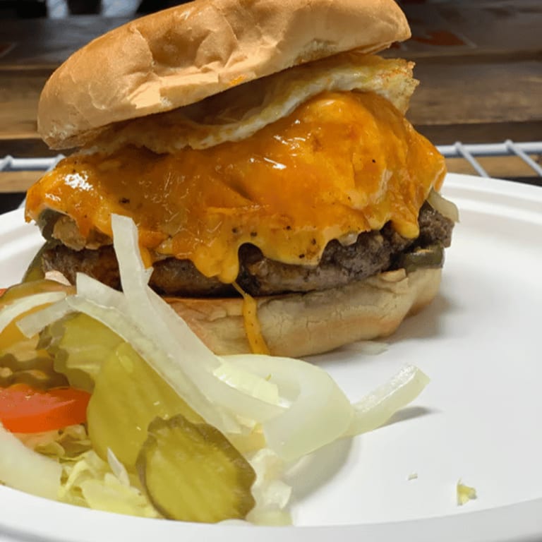 Delicious Burgers: American Classics and More