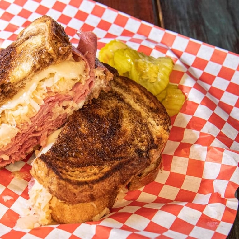 Delicious Reuben Sandwich