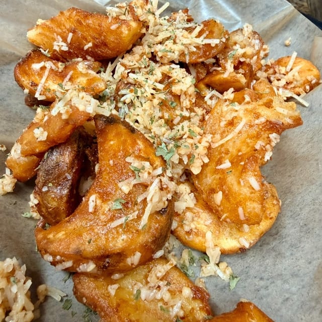 Ivy's Fries.