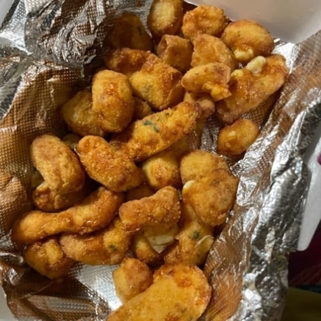 Small Cheese Curds.